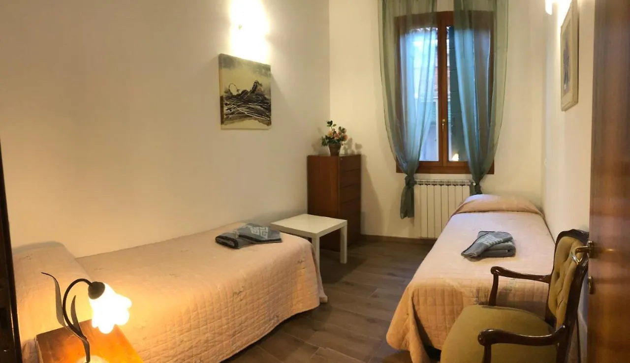 Tintoretto 4, 3 Grandi Camere Da Letto, 2 Bagni Venezia Appartamento